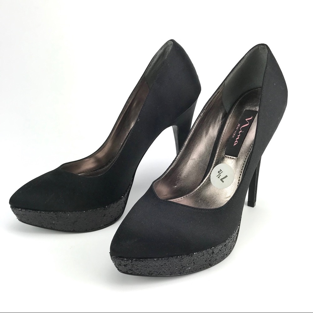 Nina Black Sparkle Sweetheart Platform Pump